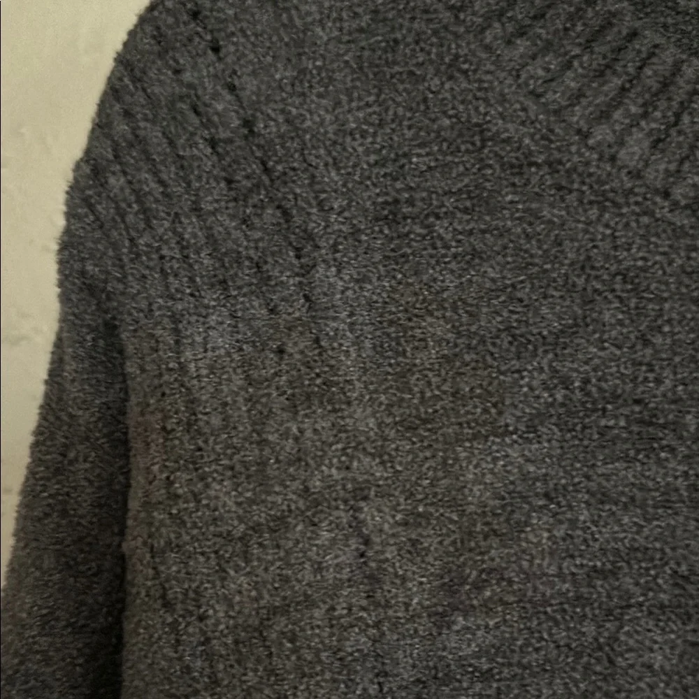 Barefoot Dreams Gray Crew Neck Sweater Soft Knit Relaxed Fit - Picture 3 of 4
